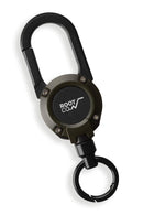 登山，釣魚，旅遊！ 日本ROOT COGravity 360捲軸伸縮扣可以連到包和腰帶上,用內置磁鐵牢牢固定。 伸縮扣特色： 登山扣（豎鉤捲軸） 用內置的強力磁鐵牢固地握住捲軸抽屜，以防止因懸掛的智能手機，鑰匙，小袋等的重量而掉落。 防止重要物品掉落和防止丟失。 彈性伸縮卷線器延伸約85厘米，磁鐵負載能力約為3.4千克（請用掛的東西最多300克） 360°可旋轉, 可以從任何角度輕鬆操作。